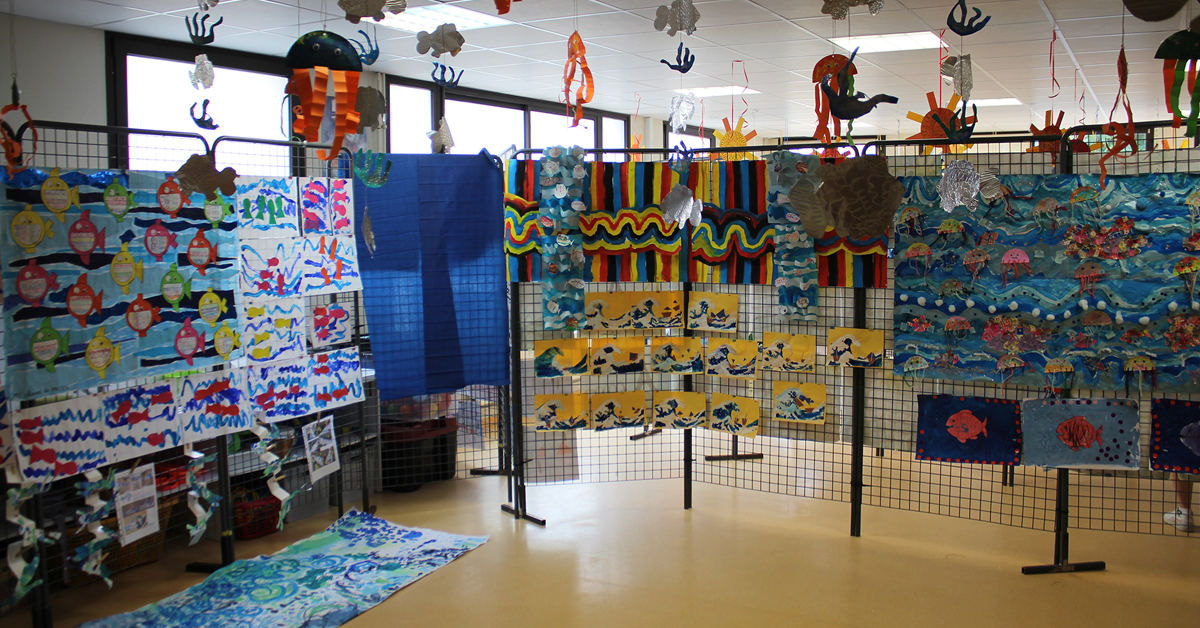 Exposition « Fil d’eau » à l’école maternelle